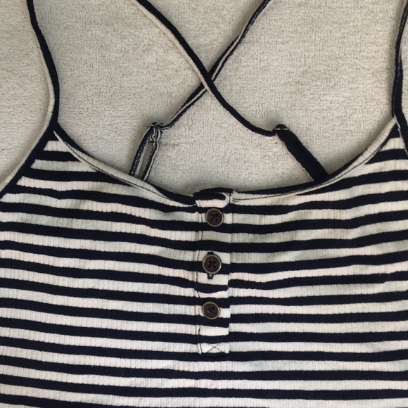 Crop top bundle - Picture 2 of 6